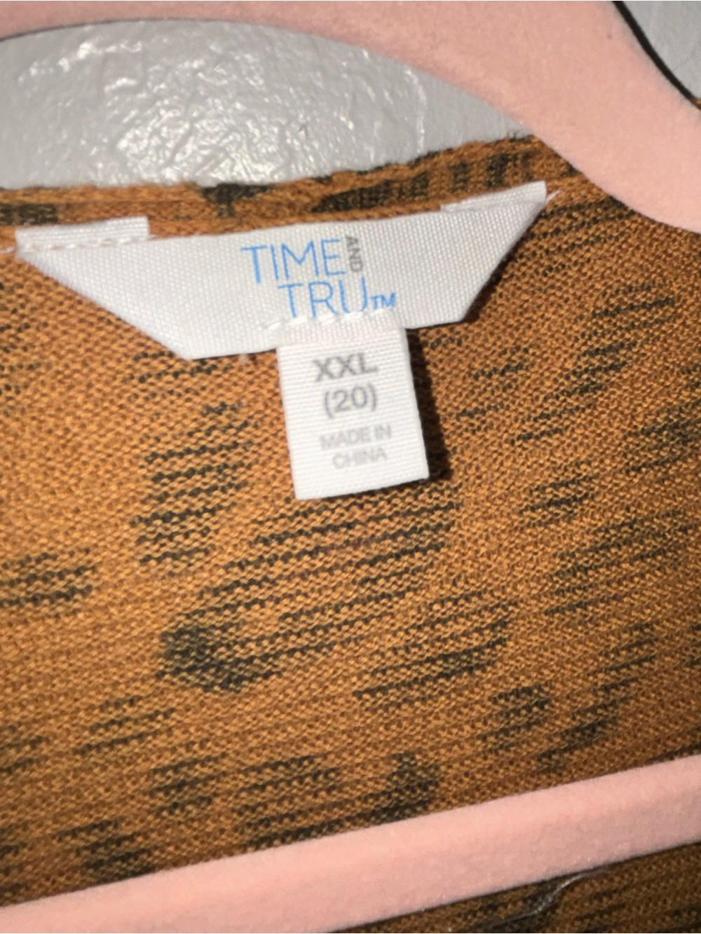 Time and Tru Leopard Print V-Neck Tunic Sweater in Brown and Black - Picture 9 of 12